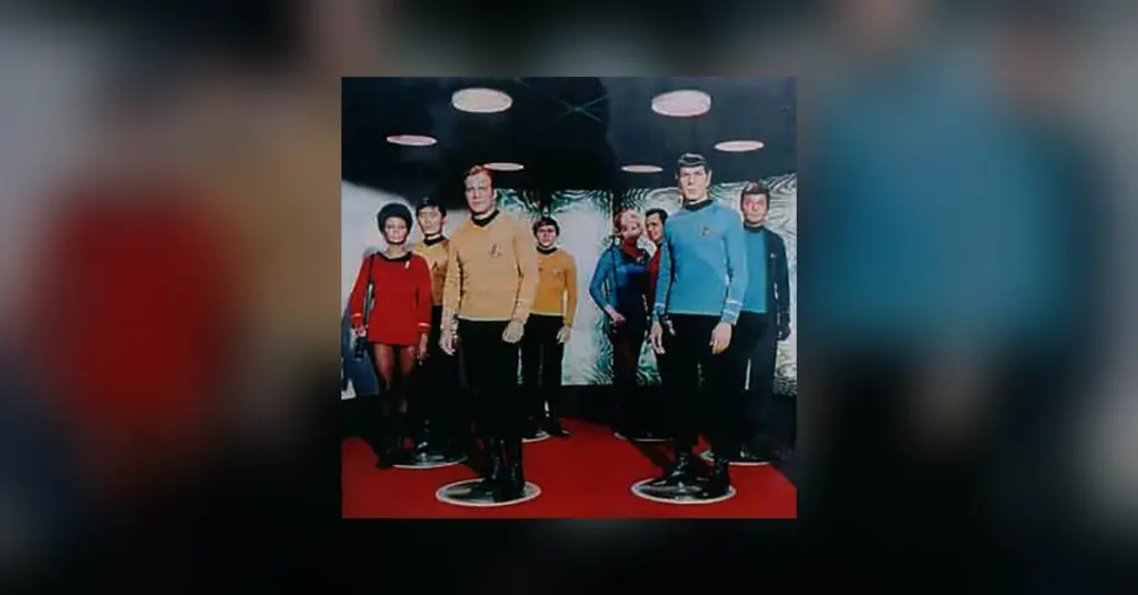 Kapteeni Kirk ei koskaan sanonut “Beam Me Up, Scotty!”