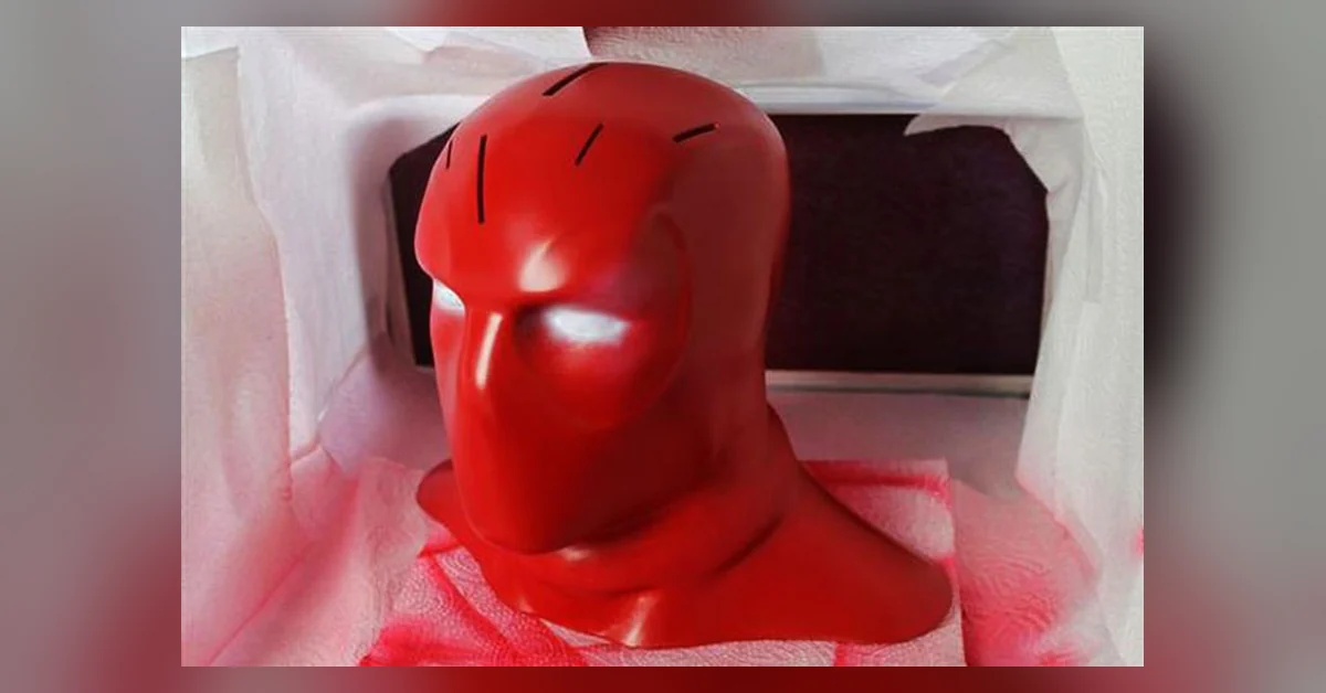 Deadpool-pää-veitsiteline on tyylikäs kokkitarvike