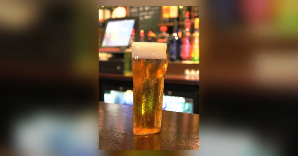 Puolikas Pint -tuoppi on oikea puolikas
