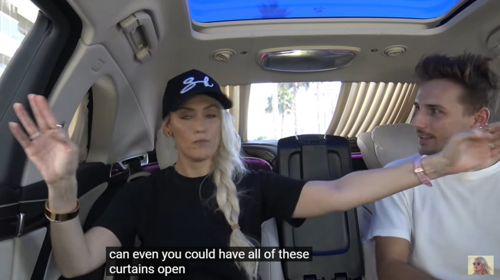 Verhot toimivat sähköisesti (tosimiehen mersussa on aina verhot takana)